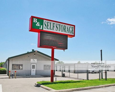 Source URL: https://cdnsc.rentcafe.com/dmslivecafe/3/1785366/1785366-1-3.jpg?width=-1&height=385&quality=80