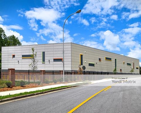 Source URL: https://cdnsc.rentcafe.com/dmslivecafe/3/1785383/1785383-1-2.jpg?width=-1&height=385&quality=80