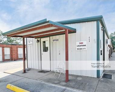 Storage Units for Rent available at 440 Broad Street, Chandler, TX 75758