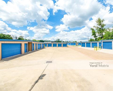 Source URL: https://cdnsc.rentcafe.com/dmslivecafe/3/1795095/1795095-1-4.jpg?width=-1&height=385&quality=80