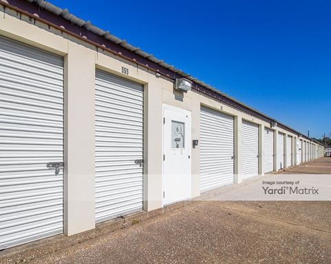 Source URL: https://cdnsc.rentcafe.com/dmslivecafe/3/1795096/1795096-1-2.jpg?width=-1&height=385&quality=80