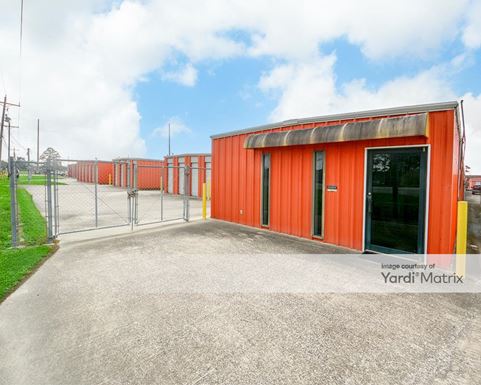 Source URL: https://cdnsc.rentcafe.com/dmslivecafe/3/1795104/1795104-1-2.jpg?width=-1&height=385&quality=80