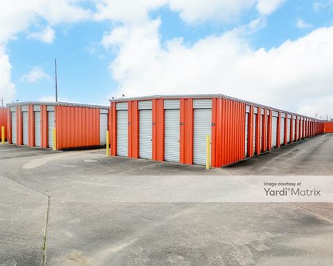 Source URL: https://cdnsc.rentcafe.com/dmslivecafe/3/1795104/1795104-1-4.jpg?width=-1&height=385&quality=80