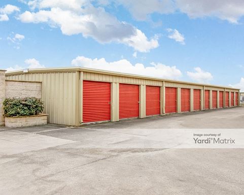 Source URL: https://cdnsc.rentcafe.com/dmslivecafe/3/1795105/1795105-1-2.jpg?width=-1&height=385&quality=80