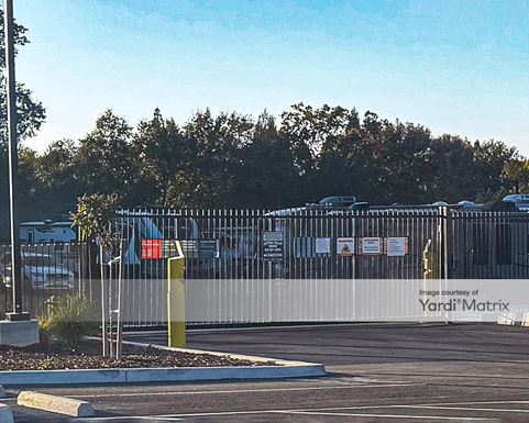 Source URL: https://cdnsc.rentcafe.com/dmslivecafe/3/1795187/1795187-1-2.jpg?width=-1&height=385&quality=80