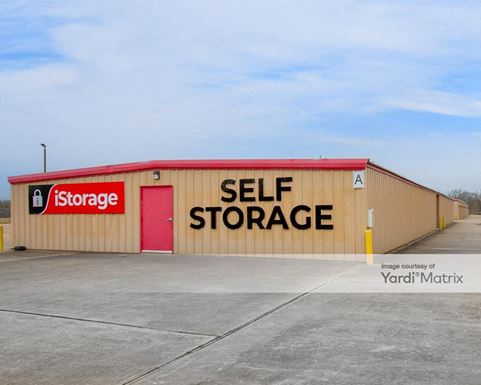 Source URL: https://cdnsc.rentcafe.com/dmslivecafe/3/1805219/1805219-1-4.jpg?width=-1&height=385&quality=80