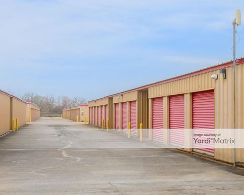 Source URL: https://cdnsc.rentcafe.com/dmslivecafe/3/1805219/1805219-1-5.jpg?width=-1&height=385&quality=80