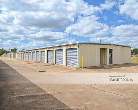 Source URL: https://cdnsc.rentcafe.com/dmslivecafe/3/1805220/1805220-1-4.jpg?width=-1&height=385&quality=80