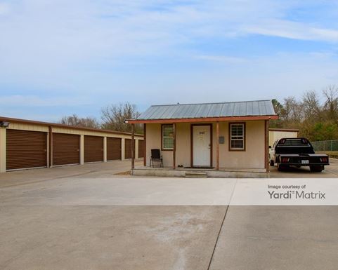 Source URL: https://cdnsc.rentcafe.com/dmslivecafe/3/1805223/1805223-1-2.jpg?width=-1&height=385&quality=80