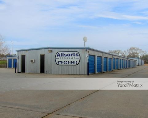 Source URL: https://cdnsc.rentcafe.com/dmslivecafe/3/1805232/1805232-1-2.jpg?width=-1&height=385&quality=80