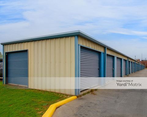 Source URL: https://cdnsc.rentcafe.com/dmslivecafe/3/1805233/1805233-1-4.jpg?width=-1&height=385&quality=80