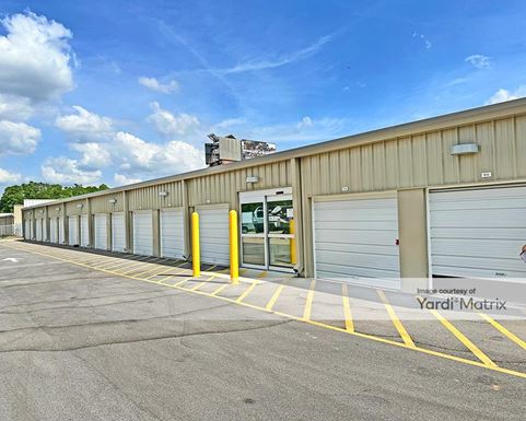 Source URL: https://cdnsc.rentcafe.com/dmslivecafe/3/1805243/1805243-1-2.jpg?width=-1&height=385&quality=80