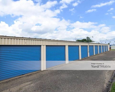 Source URL: https://cdnsc.rentcafe.com/dmslivecafe/3/1805270/1805270-1-2.jpg?width=-1&height=385&quality=80