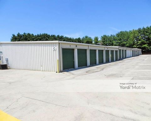 Source URL: https://cdnsc.rentcafe.com/dmslivecafe/3/1805287/1805287-1-3.jpg?width=-1&height=385&quality=80