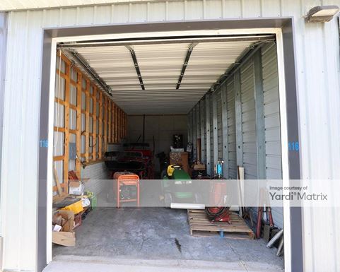 Source URL: https://cdnsc.rentcafe.com/dmslivecafe/3/1805301/1805301-1-4.jpg?width=-1&height=385&quality=80