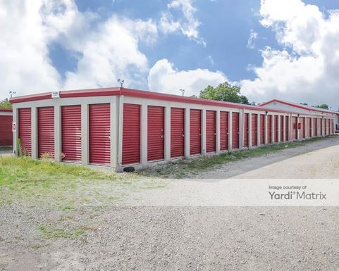 Source URL: https://cdnsc.rentcafe.com/dmslivecafe/3/1805305/1805305-1-3.jpg?width=-1&height=385&quality=80