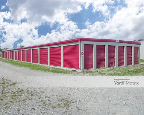 Source URL: https://cdnsc.rentcafe.com/dmslivecafe/3/1805305/1805305-1-4.jpg?width=-1&height=385&quality=80