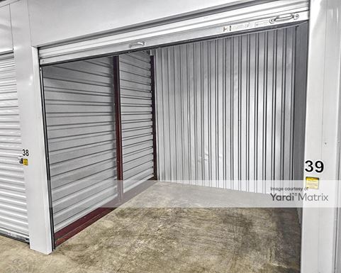 Source URL: https://cdnsc.rentcafe.com/dmslivecafe/3/1805317/1805317-1-6.jpg?width=-1&height=385&quality=80