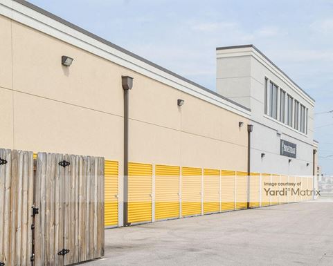 Source URL: https://cdnsc.rentcafe.com/dmslivecafe/3/1805333/1805333-1-2.jpg?width=-1&height=385&quality=80