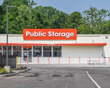 Storage Units for Rent available at 9651 Hamilton Avenue, Cincinnati, OH 45231