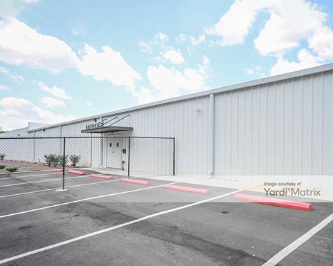 Source URL: https://cdnsc.rentcafe.com/dmslivecafe/3/1805381/1805381-1-3.jpg?width=-1&height=385&quality=80