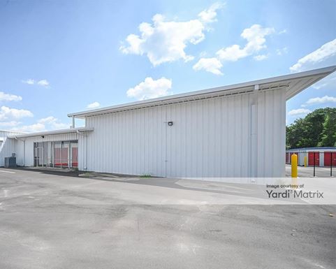 Source URL: https://cdnsc.rentcafe.com/dmslivecafe/3/1805381/1805381-1-4.jpg?width=-1&height=385&quality=80