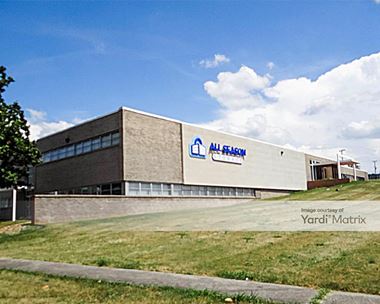 Storage Units for Rent available at 215 South Liberty Hill Road, Morristown, TN 37813