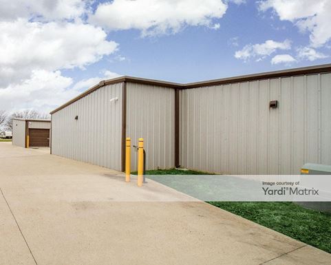 Source URL: https://cdnsc.rentcafe.com/dmslivecafe/3/1805396/1805396-1-2.jpg?width=-1&height=385&quality=80