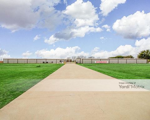 Source URL: https://cdnsc.rentcafe.com/dmslivecafe/3/1805396/1805396-1-4.jpg?width=-1&height=385&quality=80