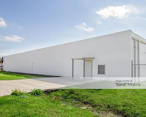 Source URL: https://cdnsc.rentcafe.com/dmslivecafe/3/1805400/1805400-1-4.jpg?width=-1&height=385&quality=80