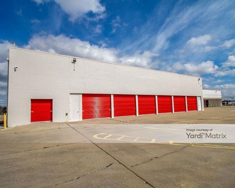 Source URL: https://cdnsc.rentcafe.com/dmslivecafe/3/1805401/1805401-1-4.jpg?width=-1&height=385&quality=80