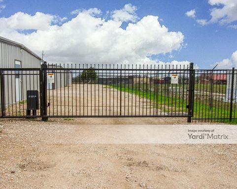 Source URL: https://cdnsc.rentcafe.com/dmslivecafe/3/1805428/1805428-1-6.jpg?width=-1&height=385&quality=80