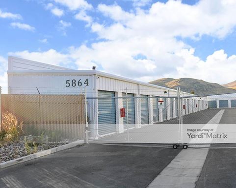 Source URL: https://cdnsc.rentcafe.com/dmslivecafe/3/1808053/1808053-1-2.jpg?width=-1&height=385&quality=80