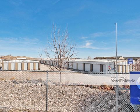 Source URL: https://cdnsc.rentcafe.com/dmslivecafe/3/1808073/1808073-1-4.jpg?width=-1&height=385&quality=80