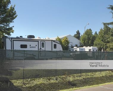 Storage Units for Rent available at 3 NE Three Mile Lane, Mcminnville, OR 97128