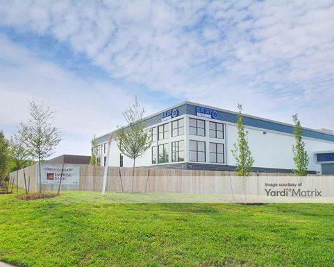 Source URL: https://cdnsc.rentcafe.com/dmslivecafe/3/1808120/1808120-1-4.jpg?width=-1&height=385&quality=80