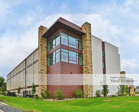 Source URL: https://cdnsc.rentcafe.com/dmslivecafe/3/1808146/1808146-1-3.jpg?width=-1&height=385&quality=80