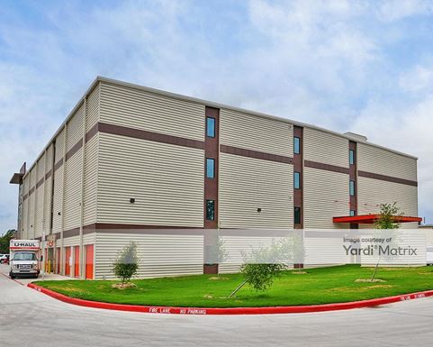 Source URL: https://cdnsc.rentcafe.com/dmslivecafe/3/1808146/1808146-1-5.jpg?width=-1&height=385&quality=80