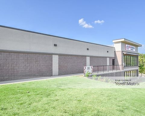 Source URL: https://cdnsc.rentcafe.com/dmslivecafe/3/1808187/1808187-1-4.jpg?width=-1&height=385&quality=80