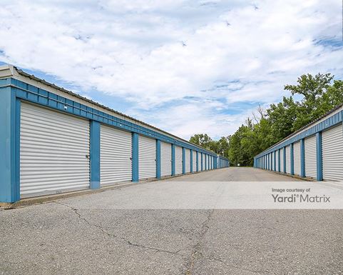 Source URL: https://cdnsc.rentcafe.com/dmslivecafe/3/1820894/1820894-1-5.jpg?width=-1&height=385&quality=80