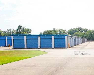 Storage Units for Rent available at 1301 South York Street, Muskogee, OK 74403