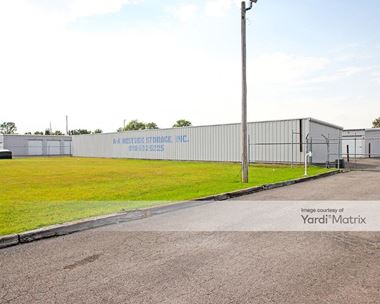 Storage Units for Rent available at 5500 West Okmulgee Street, Muskogee, OK 74401