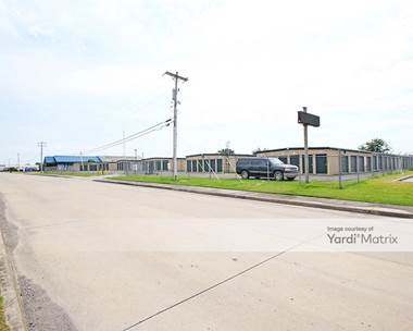 Storage Units for Rent available at 221 Eastpoint Drive, Muskogee, OK 74403