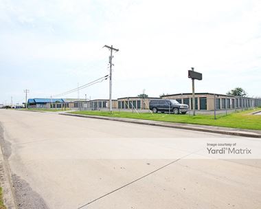 Storage Units for Rent available at 221 Eastpoint Drive, Muskogee, OK 74403