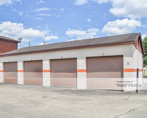 Source URL: https://cdnsc.rentcafe.com/dmslivecafe/3/1820929/1820929-1-4.jpg?width=-1&height=385&quality=80