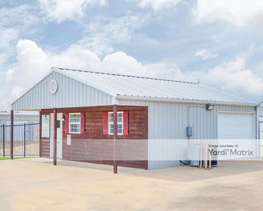 Storage Units for Rent available at 916 Taylor Drive, Bartlesville, OK 74006