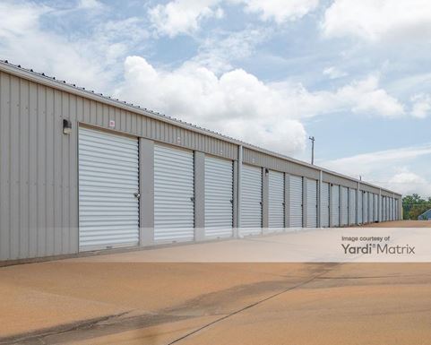 Source URL: https://cdnsc.rentcafe.com/dmslivecafe/3/1820939/1820939-1-6.jpg?width=-1&height=385&quality=80