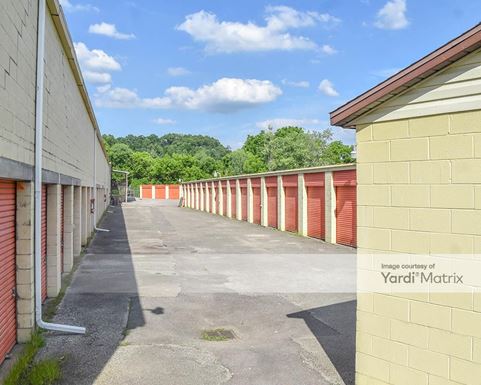 Source URL: https://cdnsc.rentcafe.com/dmslivecafe/3/1820946/1820946-1-2.jpg?width=-1&height=385&quality=80