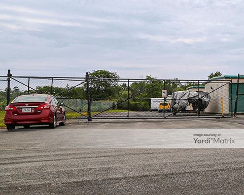 Source URL: https://cdnsc.rentcafe.com/dmslivecafe/3/1820956/1820956-1-2.jpg?width=-1&height=385&quality=80