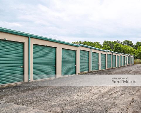 Source URL: https://cdnsc.rentcafe.com/dmslivecafe/3/1820956/1820956-1-5.jpg?width=-1&height=385&quality=80